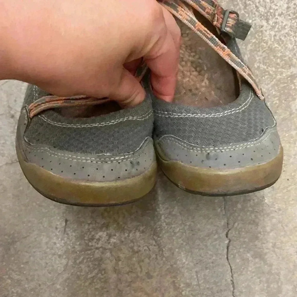 Chaco  mary janes - Picture 6 of 8